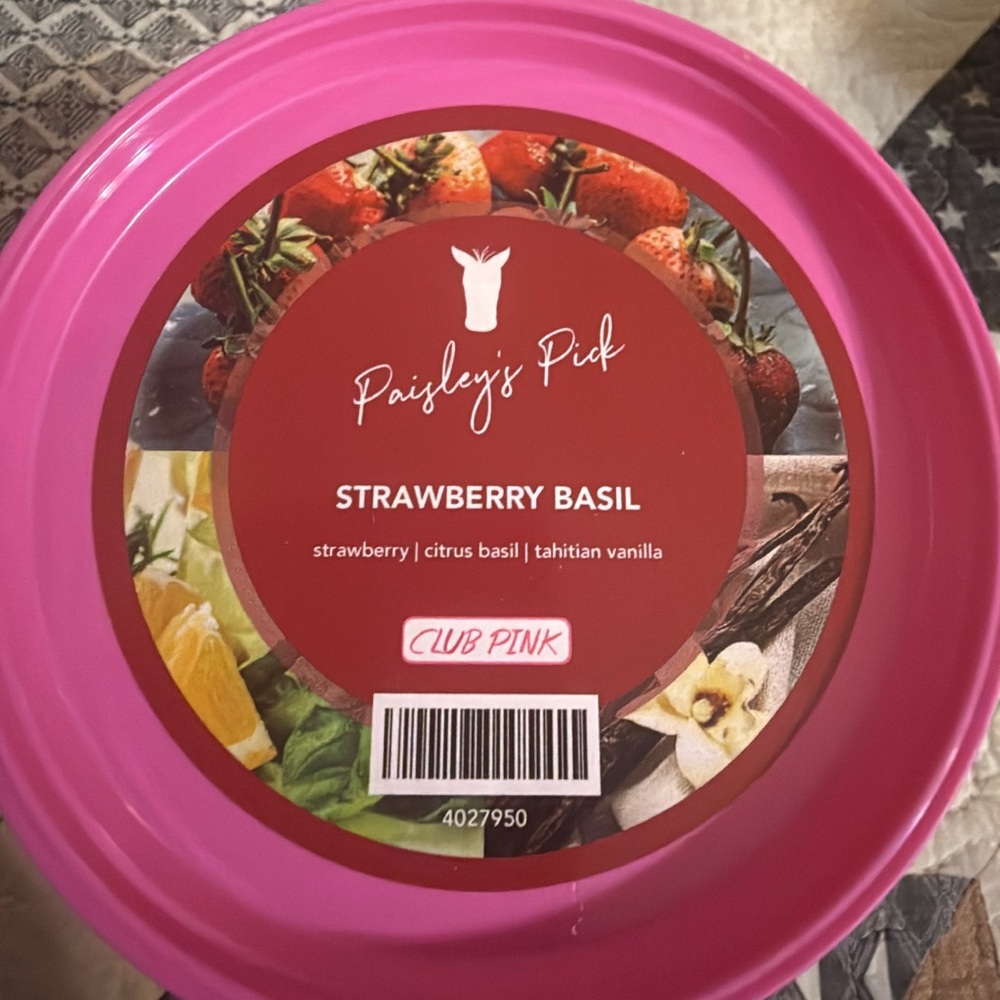 Strawberry Basil wax sprinkles